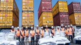 15 Kontainer di Tanjung Perak Dilaporkan Amonium Klorida, Ternyata Berisi Beras-Garam. (Foto: Ist)