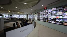 Ruangan Command Center 112 Surabaya (Foto: dok Diskominfo Surabaya)