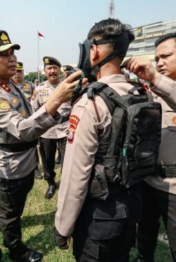 Polda Jatim Terjunkan Pasukan BKO, Fokus Padamkan Karhutla di 9 Wilayah