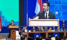 Emil Dardak Jadi Lulusan Terbaik Profesi Insinyur ITB