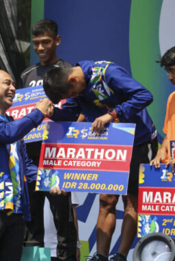 Maraton ISOPLUS Putar Rp74,78 Miliar, Tapi Banjir Protes Penutupan Jalan