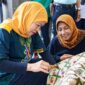 Khofifah Dorong Batik Jatim Jadi Penggerak Ekonomi Kreatif. (Foto: Humas Pemprov Jatim)