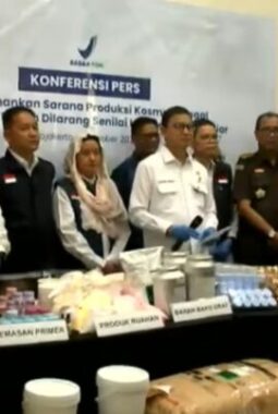 BPOM Gerebek Pabrik Kosmetik Ilegal di Mojokerto, Nilai Barang Rp 16,1 M