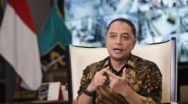 Wali Kota Surabaya Eri Cahyadi menjelaskan Integrasikan Layanan Ibu dan Bayi Sejak Catin hingga Pascapersalinan/dok.DiskominfoSurabaya
