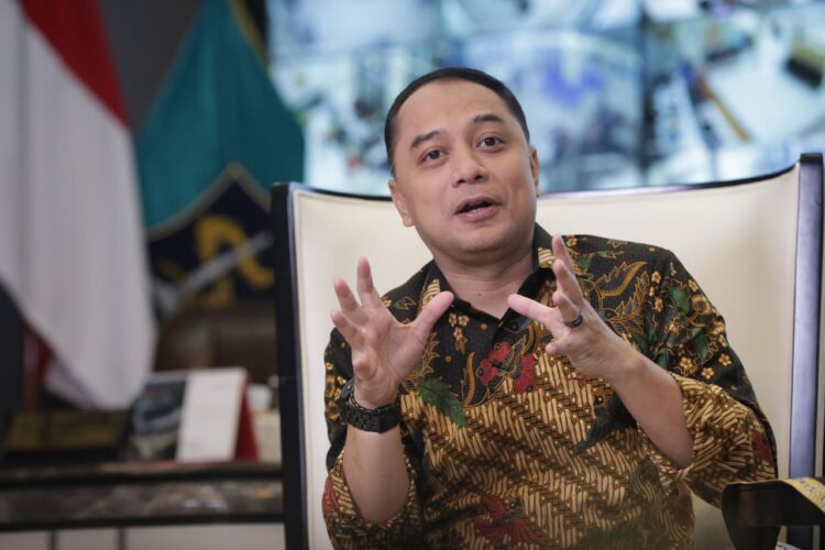 Wali Kota Eri jelaskan hotline 
