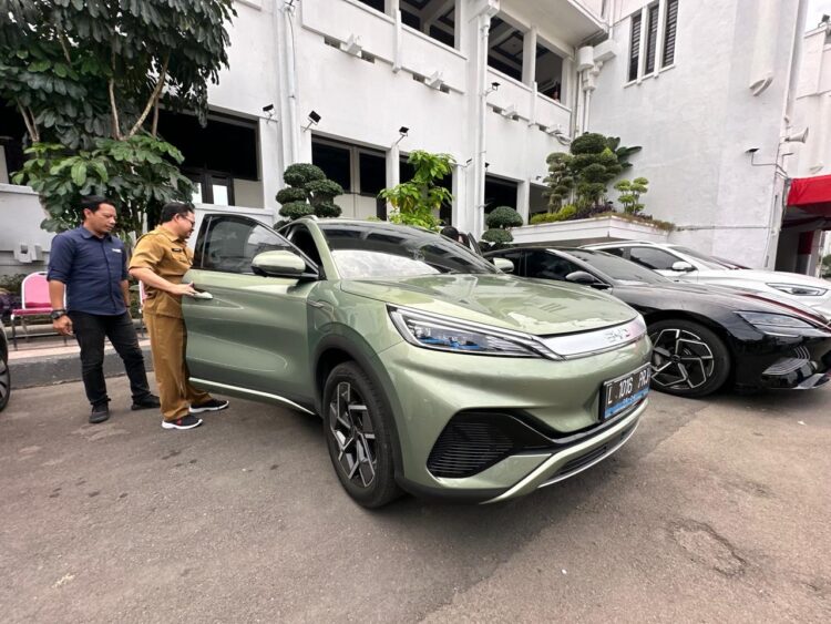 42 Mobil Listrik Dipakai Pemkot Surabaya, Berlanjut hingga 2027